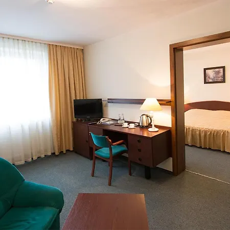 Ior Hotel